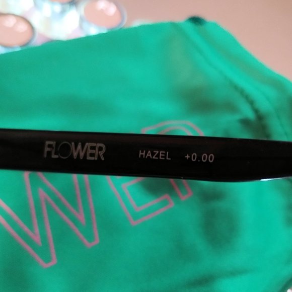 FLOWER by Drew Blue Light Computer Glasses - Picture 6 of 12